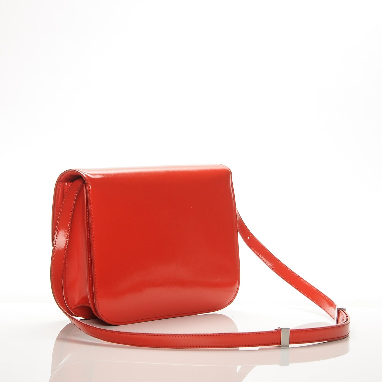 Spazzolato Calfskin Classic Box Medium Flap Vermillion