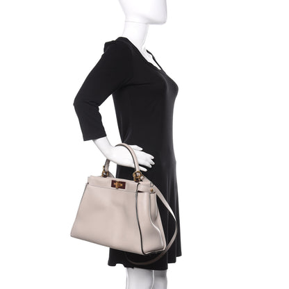 Fendi Vitello Seta Shiny Nappa Medium Peekaboo Iconic Satchel Grigio Polvere Bois de Rose 2 of 10