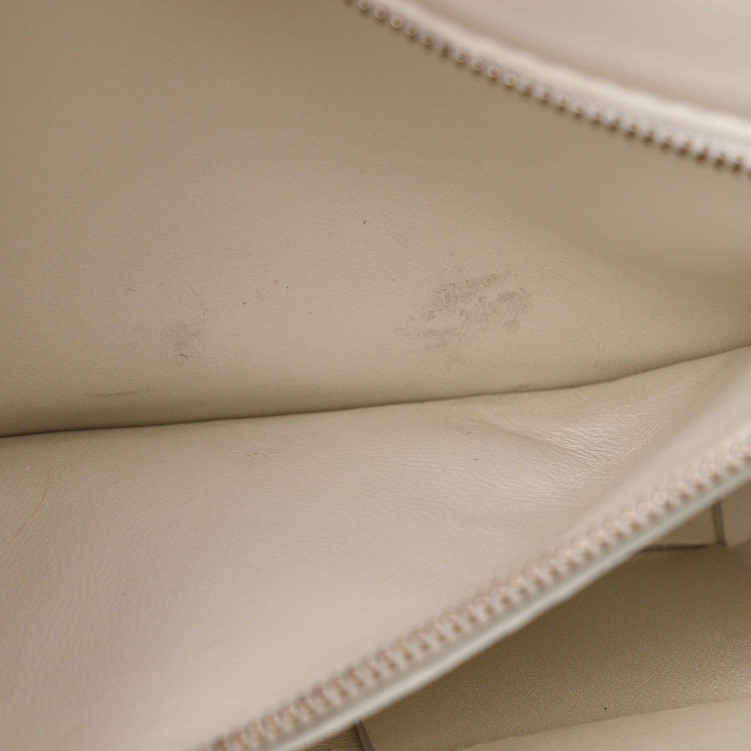 Bottega Veneta Lambskin Maxi Intrecciato Cassette Crossbody Bag White 12 of 12