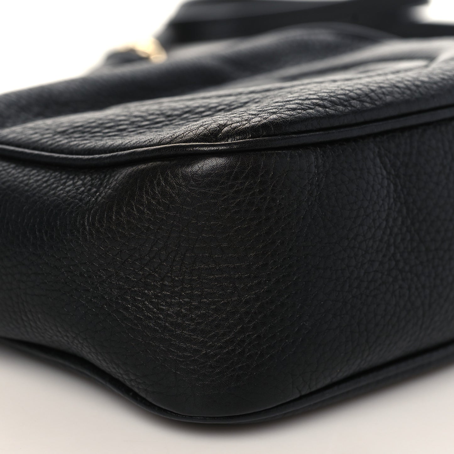 Pebbled Calfskin Small Soho Disco Bag Black