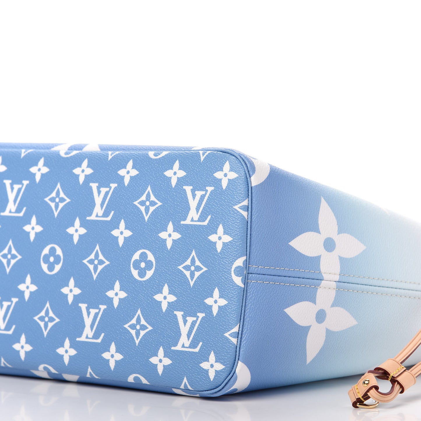 Monogram Giant By The Pool Neverfull MM Blue