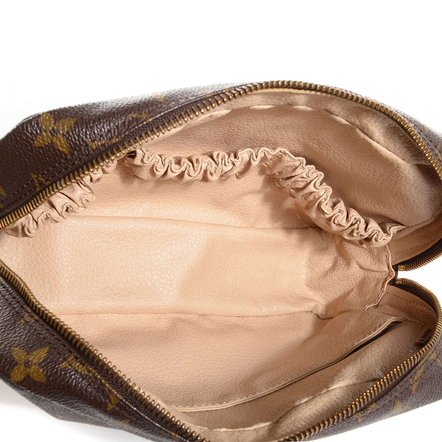 Monogram Trousse Toilette 23