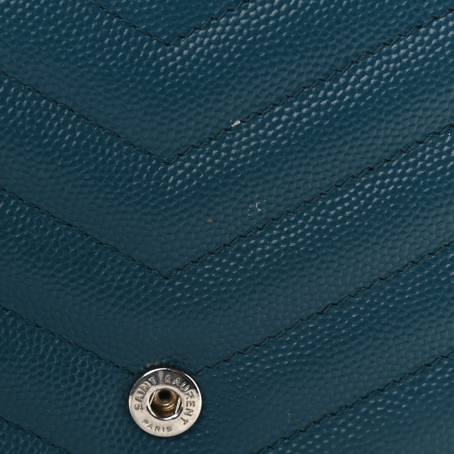 Grain De Poudre Matelasse Chevron Medium Monogram Chain Wallet Peacock Green