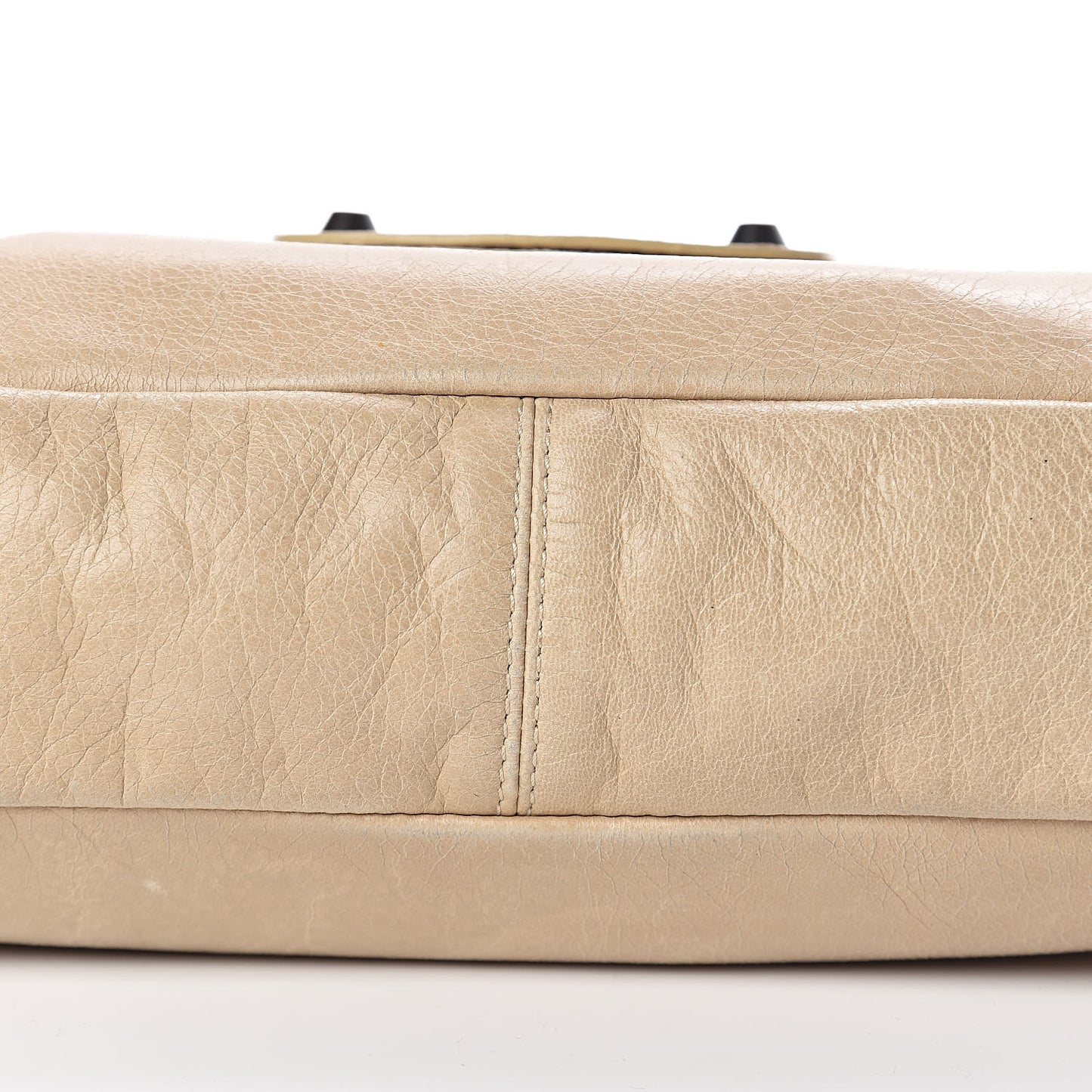 Agneau Classic Hardware First Sahara