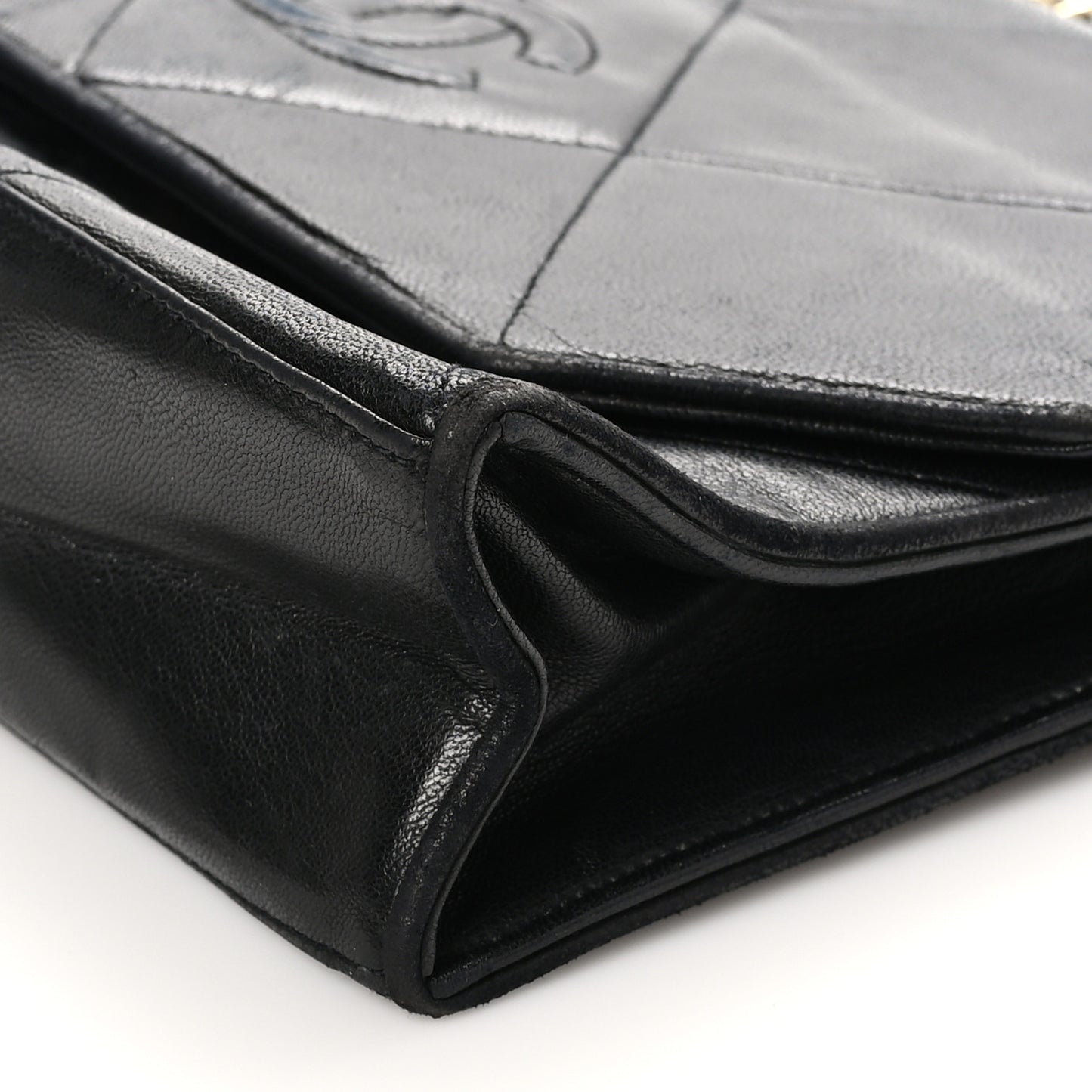 Lambskin Diamond CC Flap Black