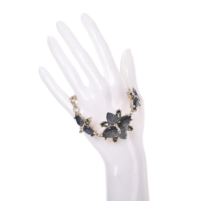 Chanel Gripoix Flower Bracelet Light Gold 2 of 6