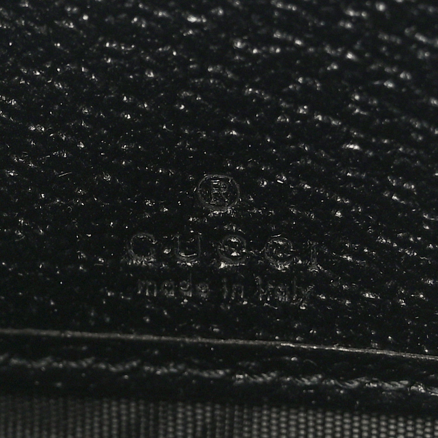 Gucci Canvas Monogram Jumbo GG Textured Dollar Calfskin Continental Wallet Black 6 of 7