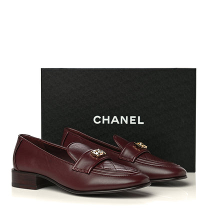Chanel Lambskin Quilted Womens CC Loafers 38.5 Burgundy 12 of 12
