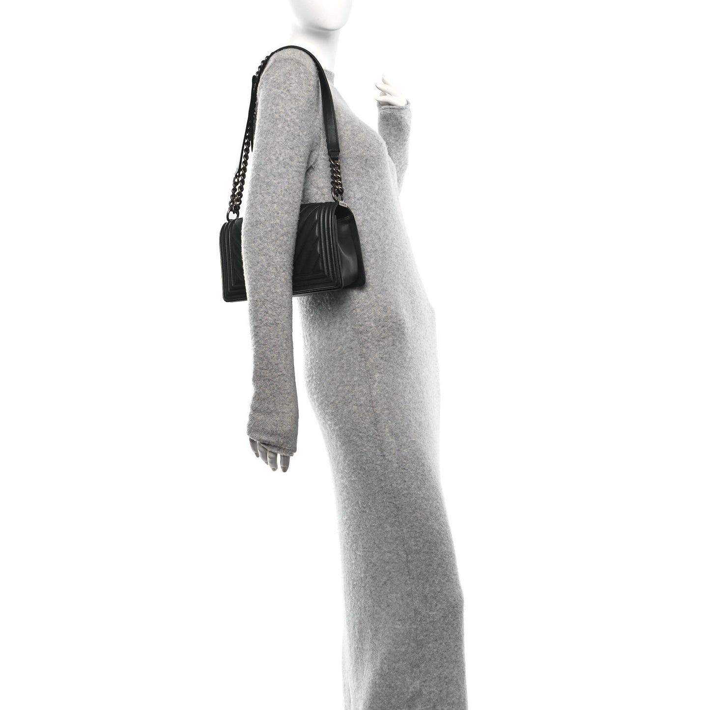 Calfskin Chevron Quilted Medium Boy Flap Black