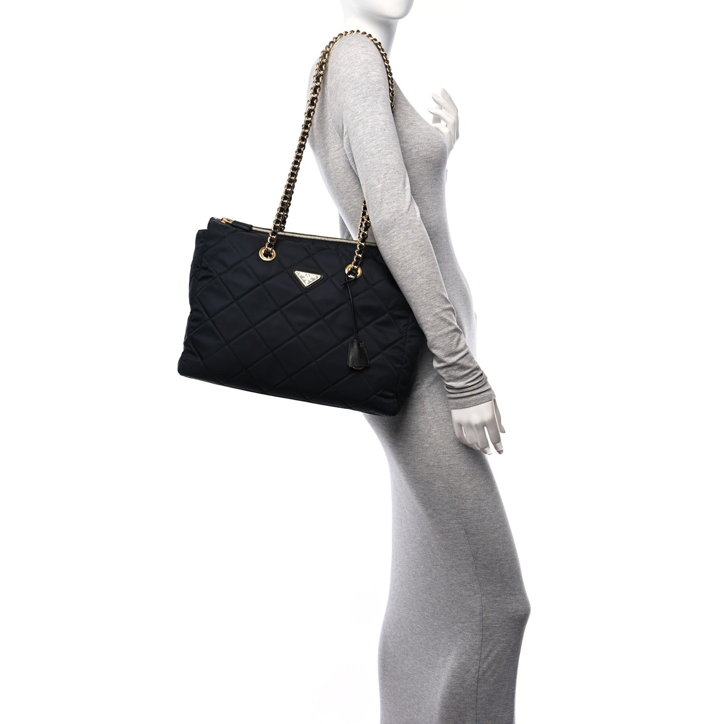 Re-Nylon Impunturato Saffiano Triangle Stitched Re-Edition 1995 Chaine Large Shoulder Bag Black