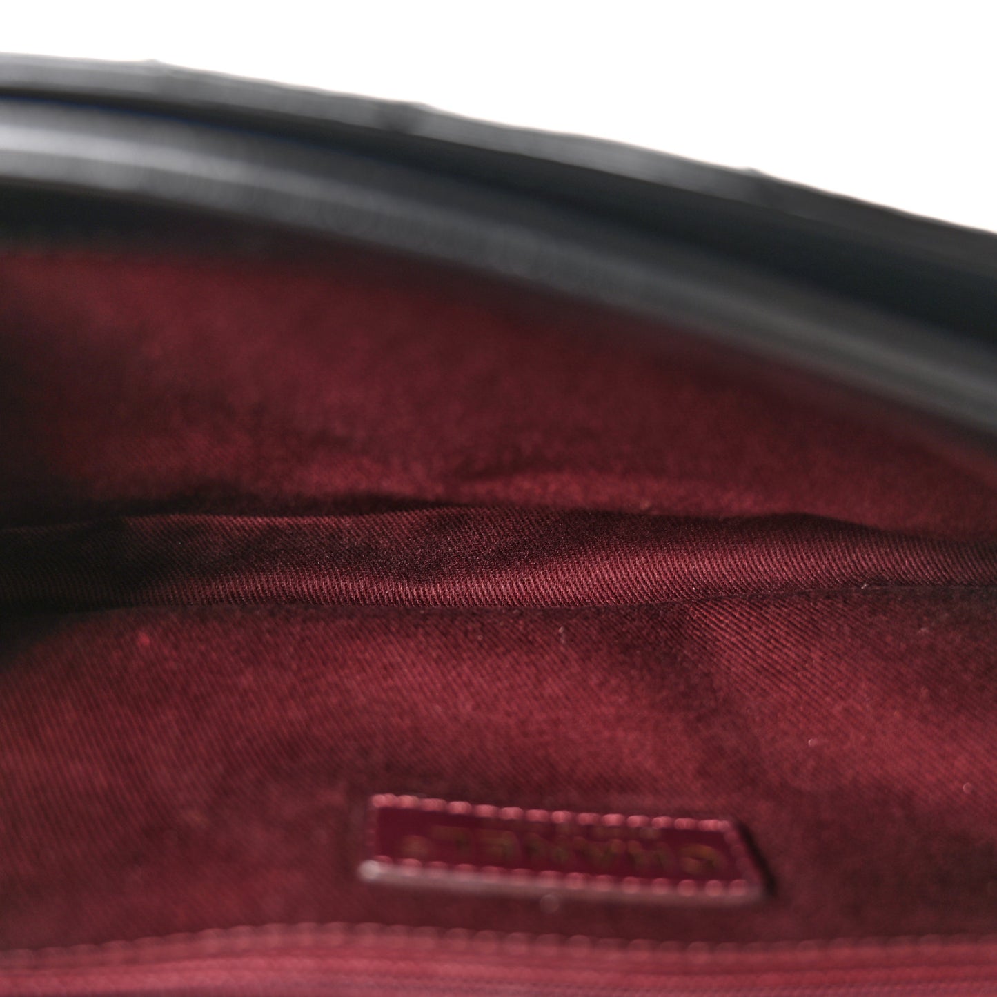 Glazed Calfskin Quilted Medium Perfect Edge Flap Black