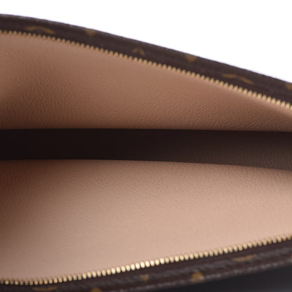 Louis Vuitton Monogram Toiletry Pouch 26 5 of 7