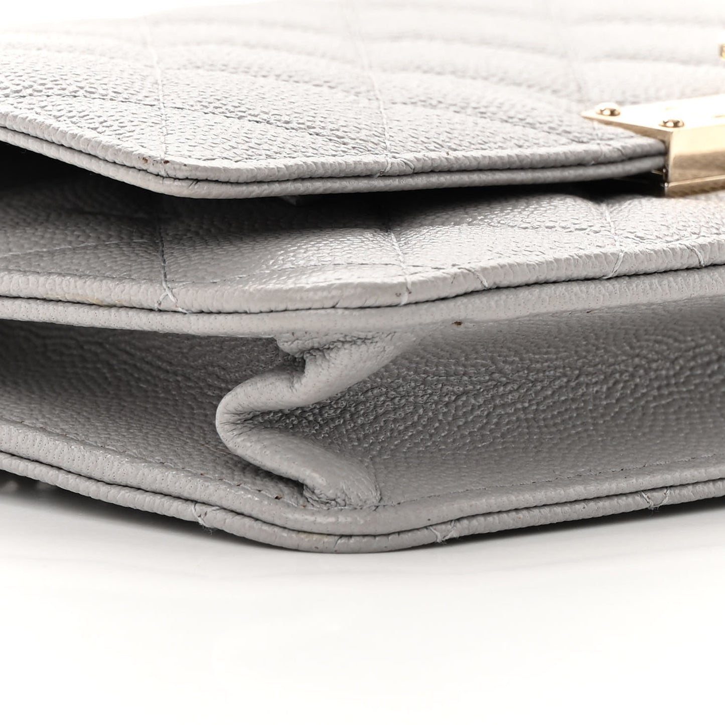 Caviar Quilted Golden Class Wallet On Chain WOC Gray