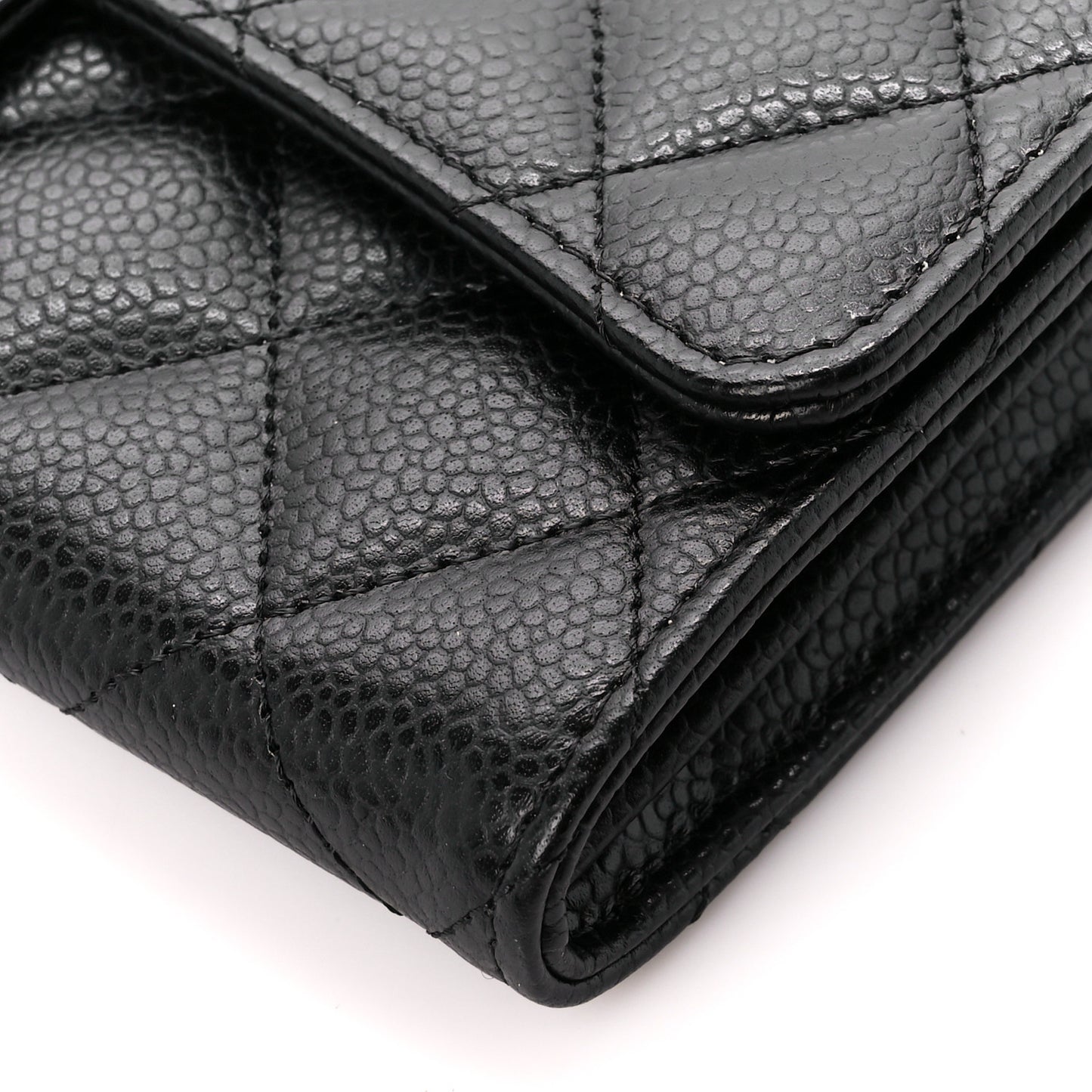 Caviar Quilted Large Gusset Flap Wallet Black