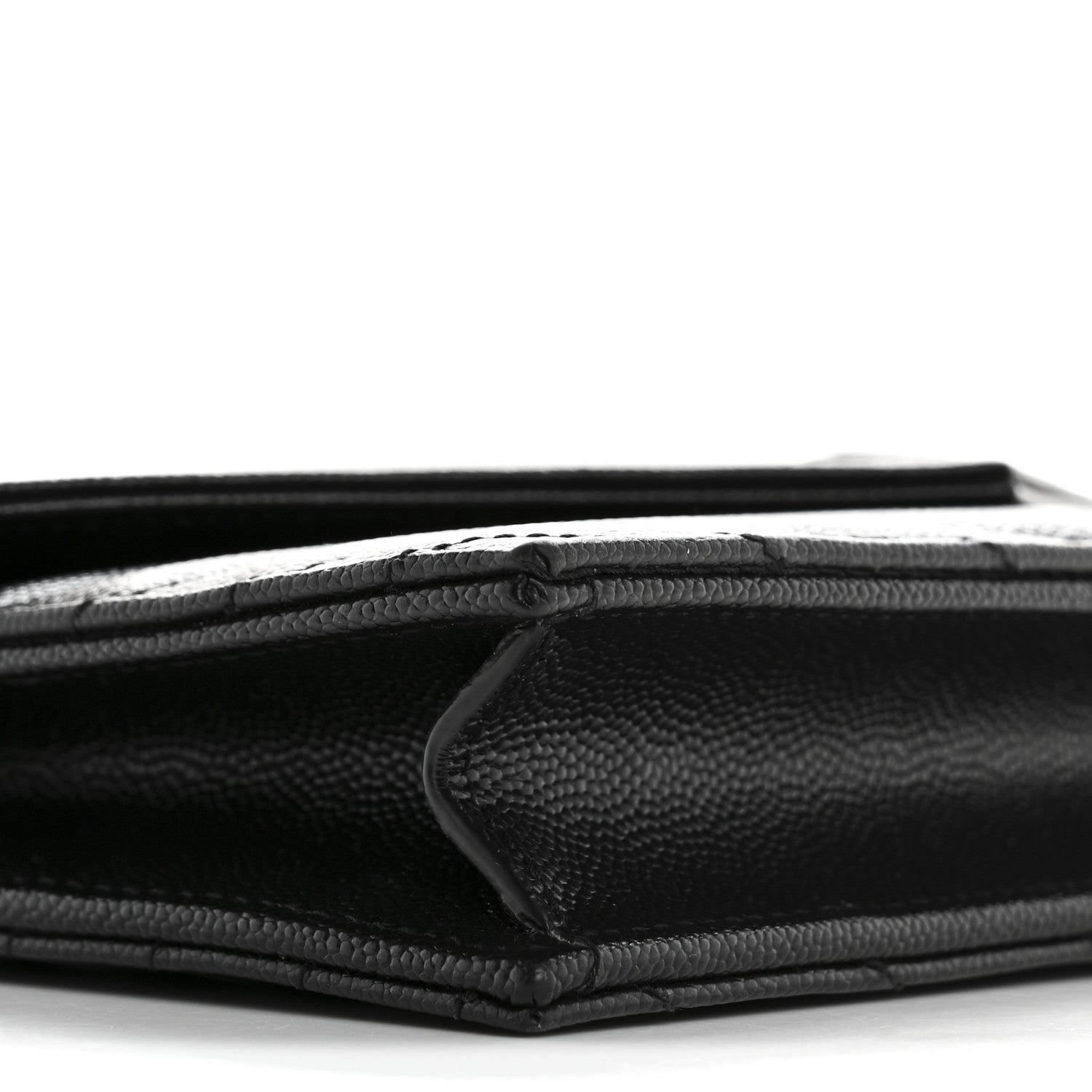 Saint Laurent Grain De Poudre Matelasse Chevron Monogram Monochrome Envelope Chain Wallet Black 9 of 12