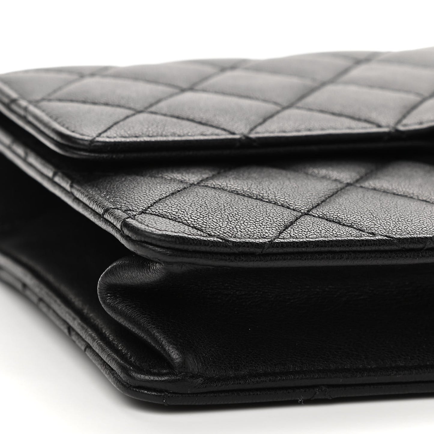 Goatskin Quilted Small Chic Pearls Flap Black