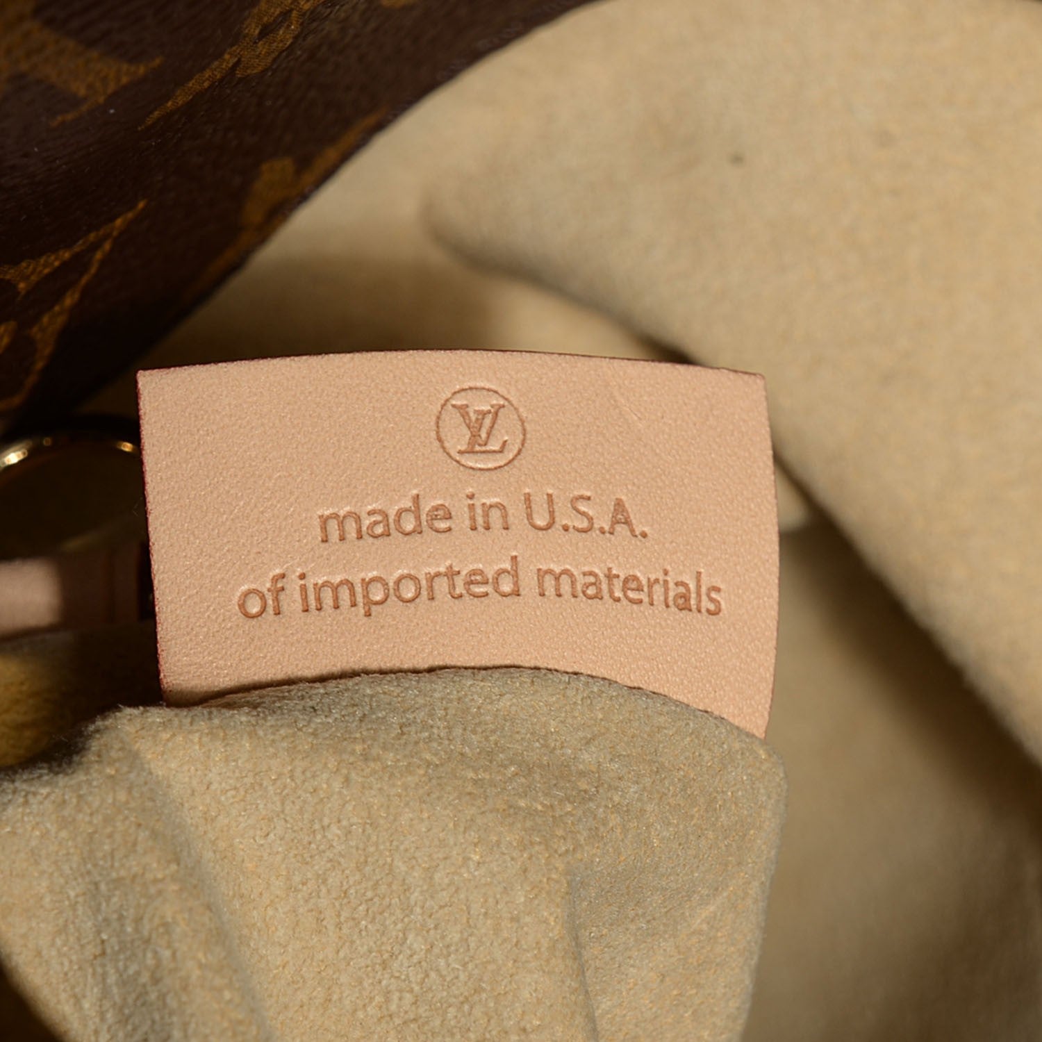 Louis Vuitton Monogram Artsy MM 7 of 8