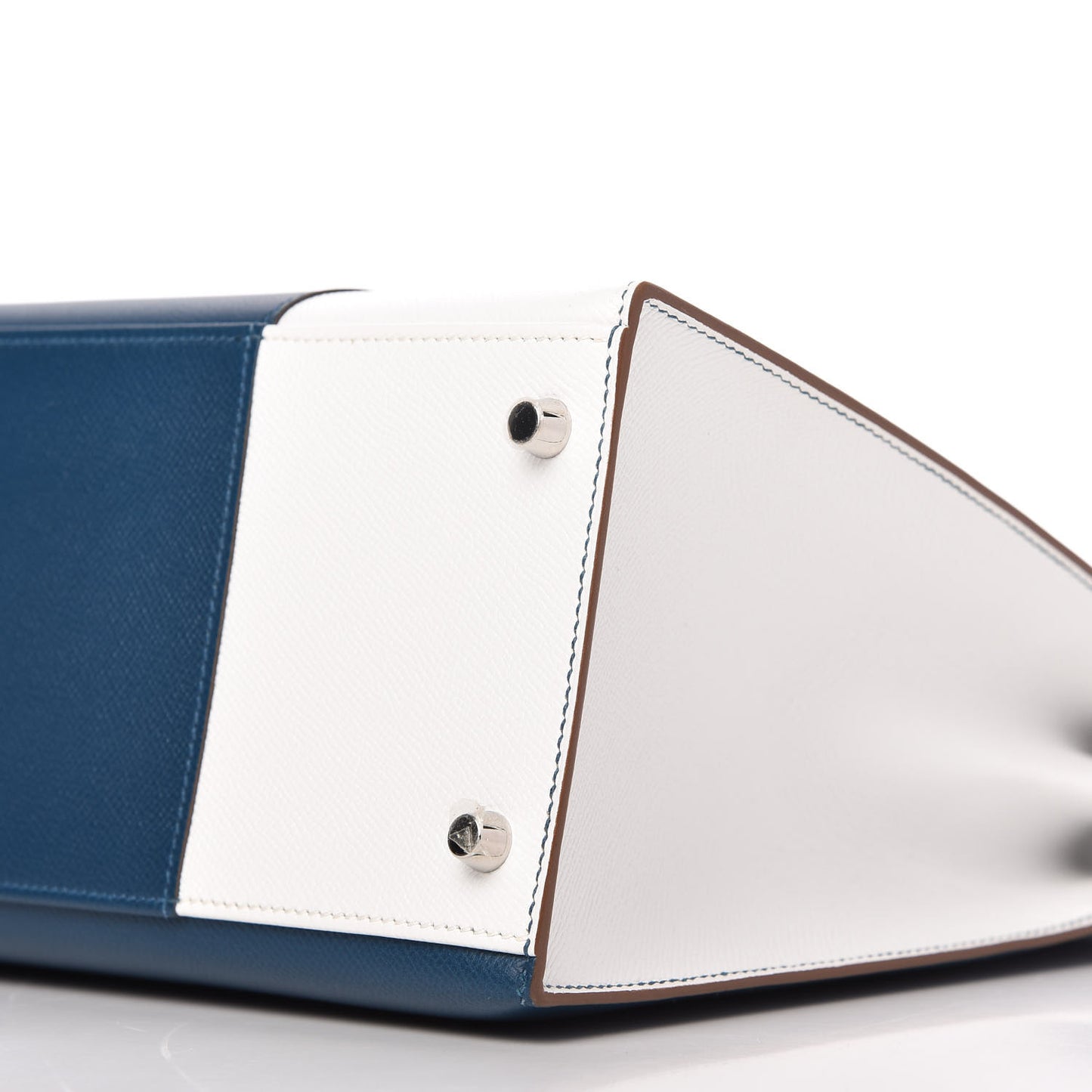 Epsom Kelly Flag Sellier 35 Bleu Thalassa White