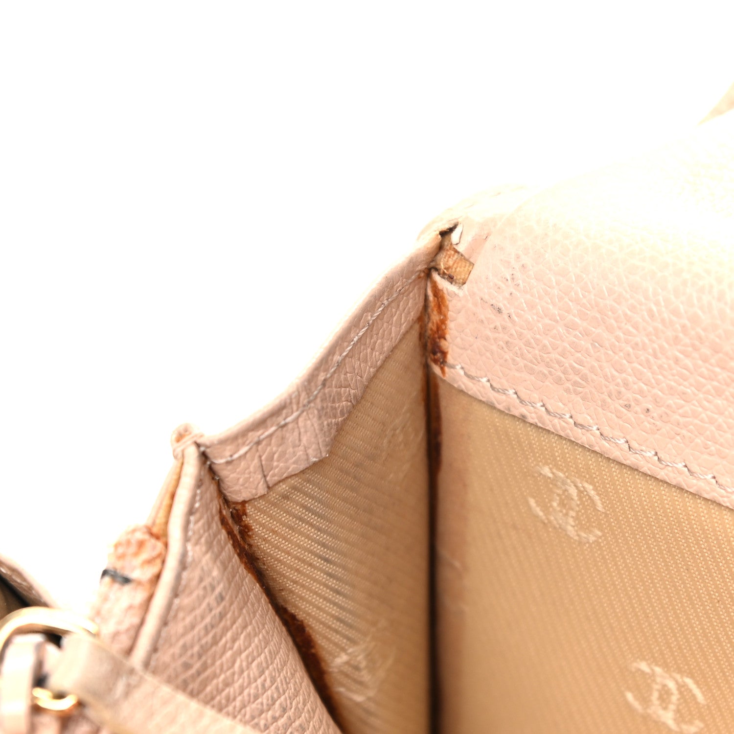 Chanel Grained Calfskin CC Button Yen Wallet Beige 16 of 27