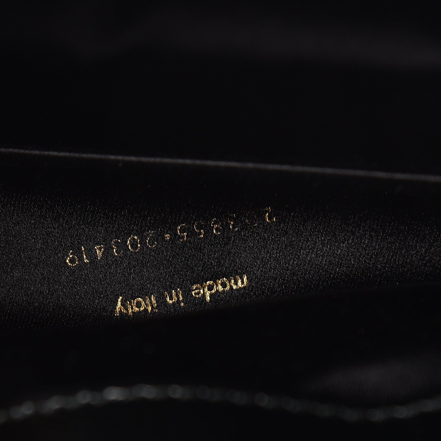 Saint Laurent Textured Patent Monogram Large Belle De Jour Clutch Black 9 of 10