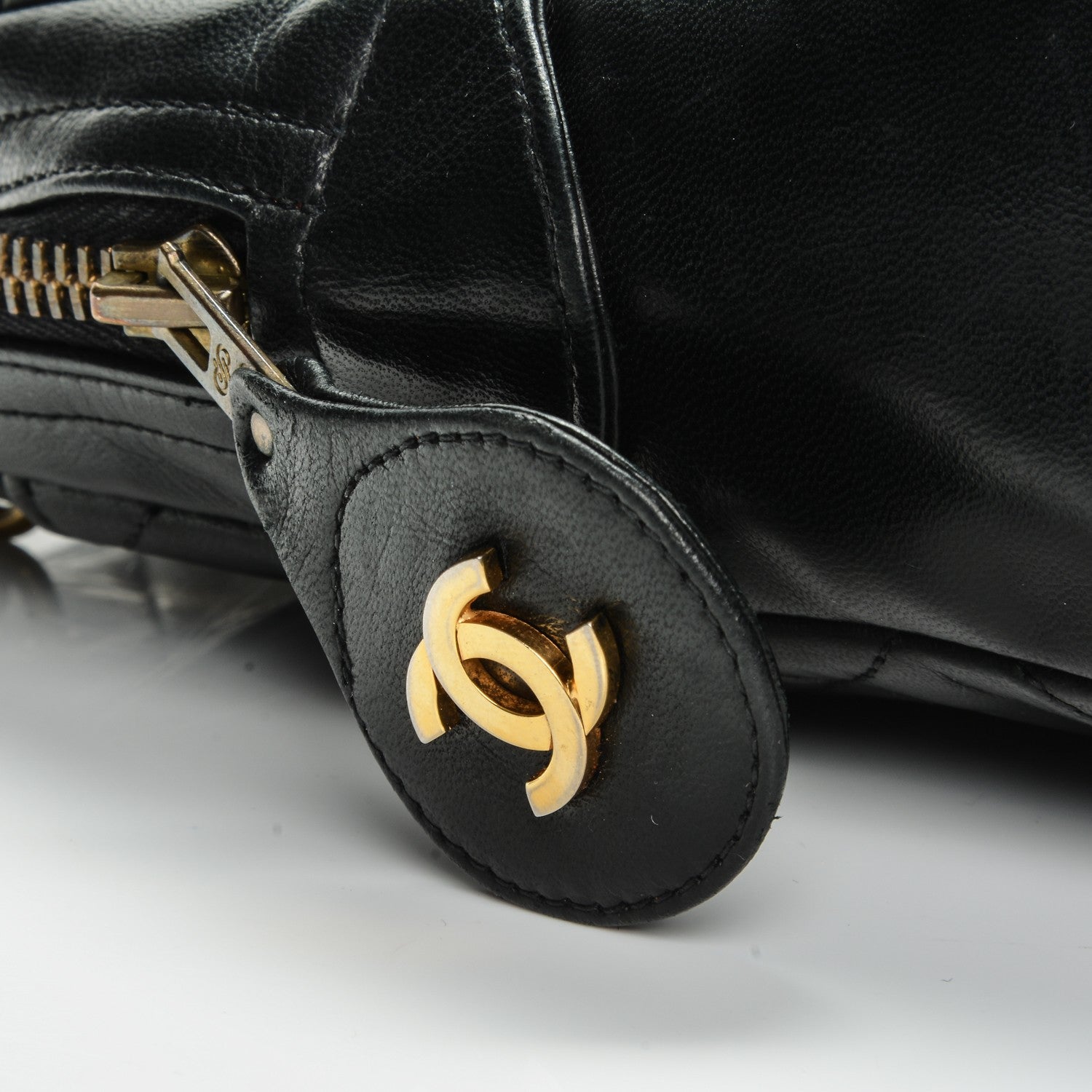 Chanel Lambskin Quilted Camera Case Black 17 of 17