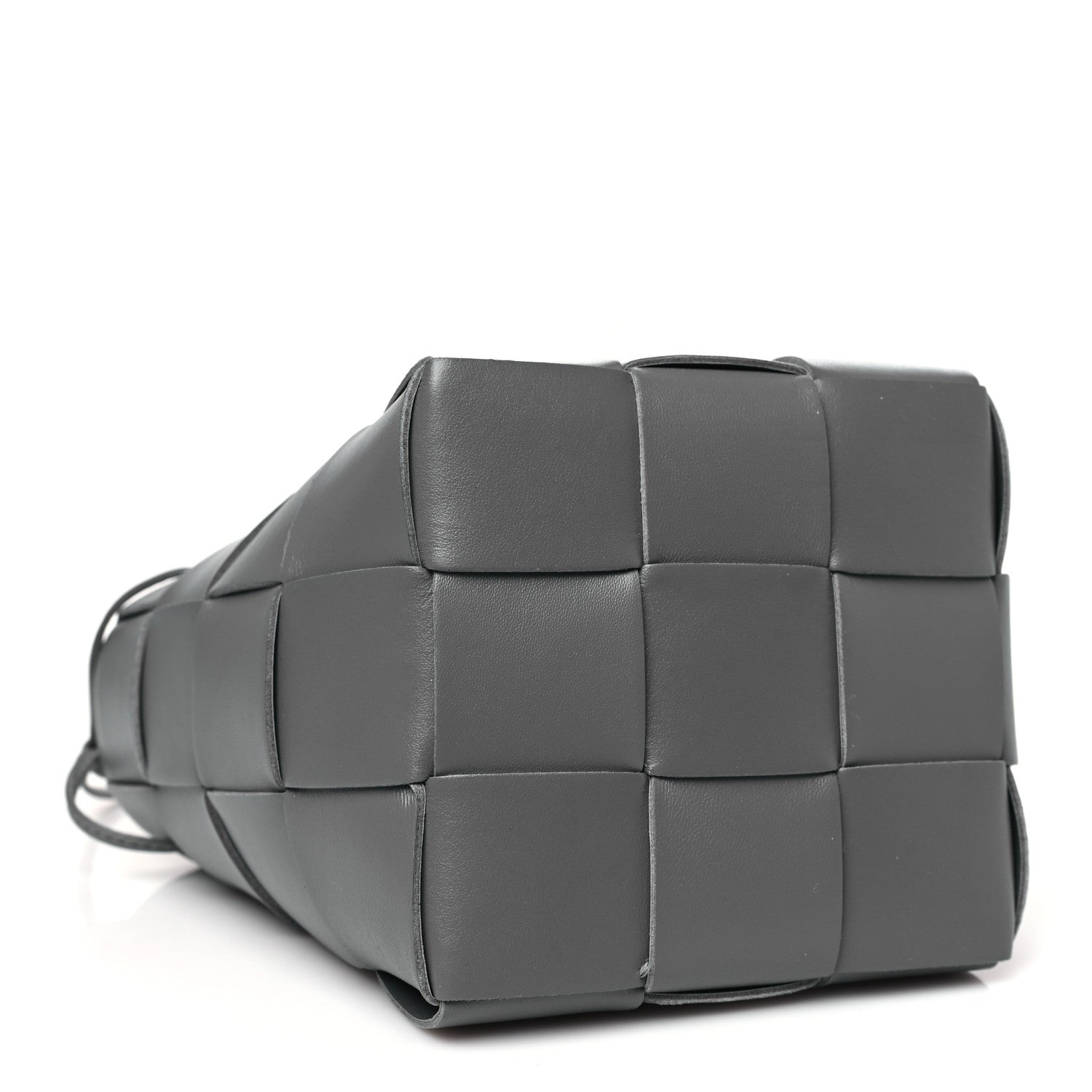 Bottega Veneta Nappa Maxi Intrecciato Small Cassette Bucket Bag Thunder 4 of 9