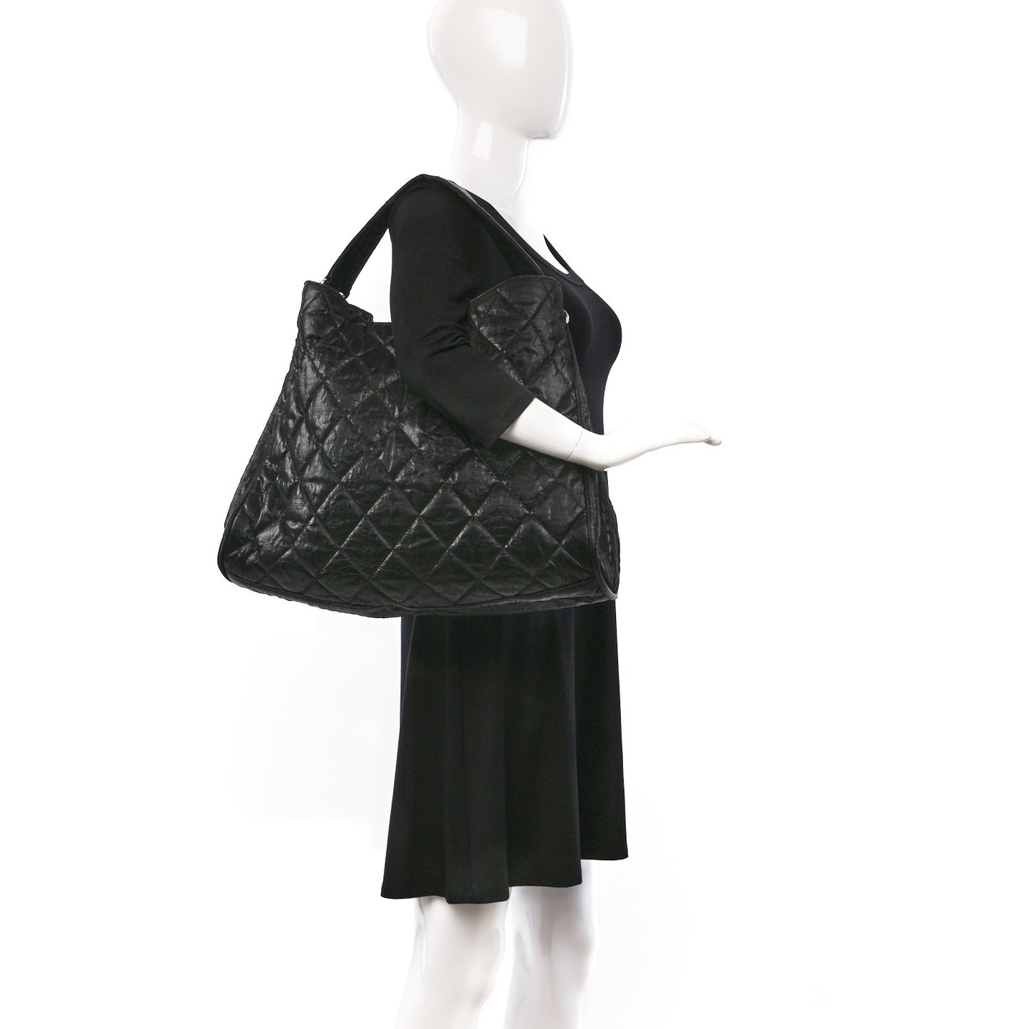 Crinkled Coated Canvas Le Marais Hobo Black