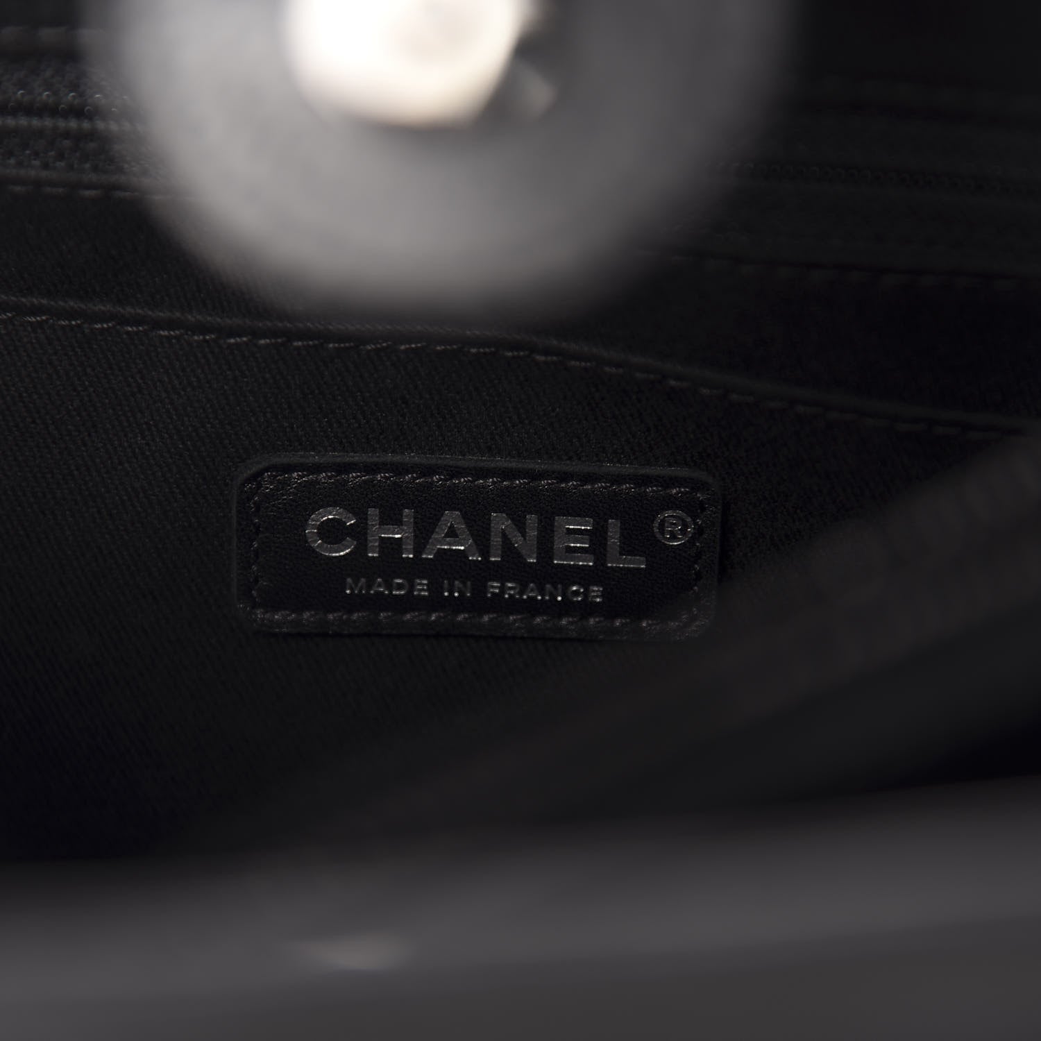 Chanel Grained Calfskin Suede Small Neo Executive Shopper Tote Black 15 of 17