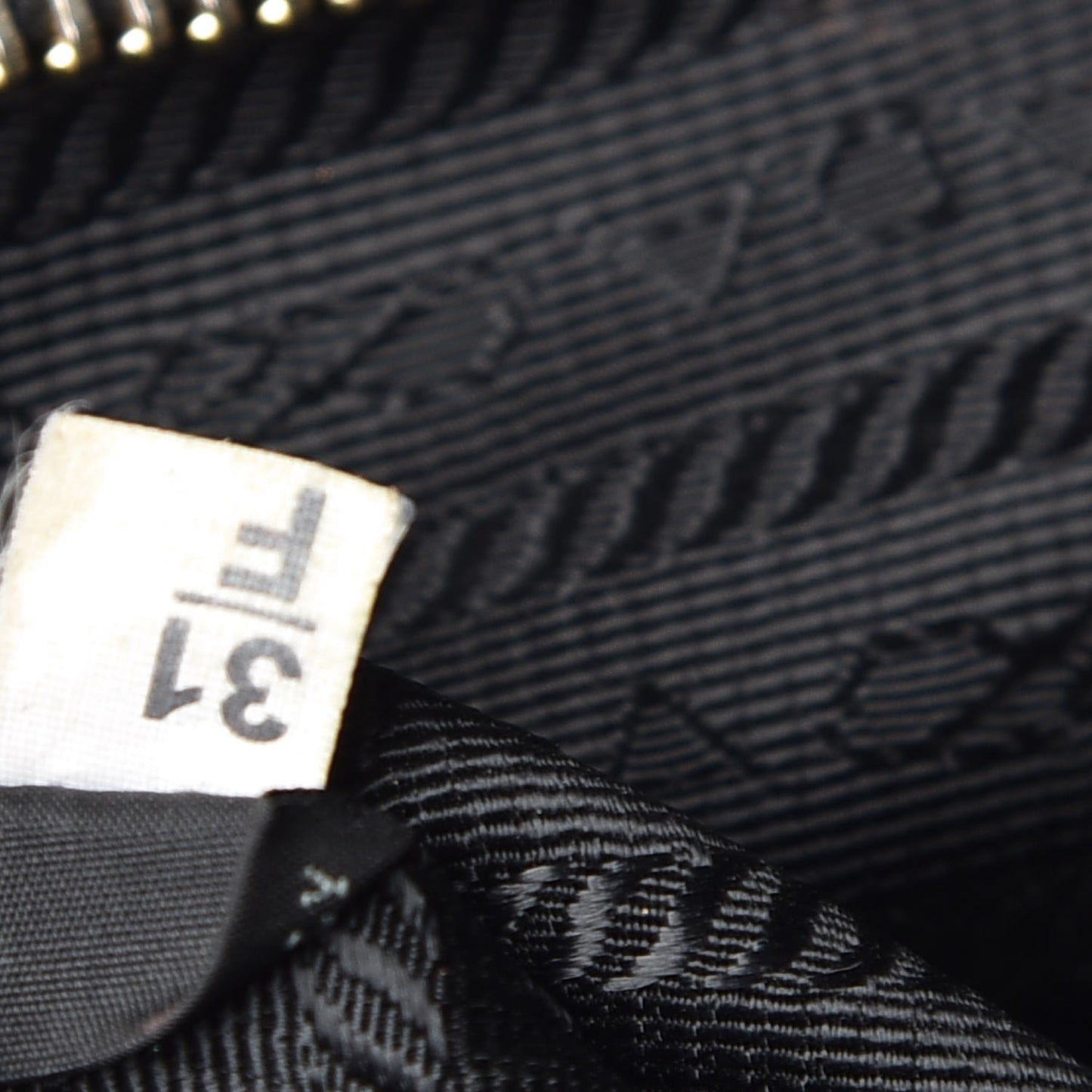 Saffiano Large Galleria Double Zip Tote Black