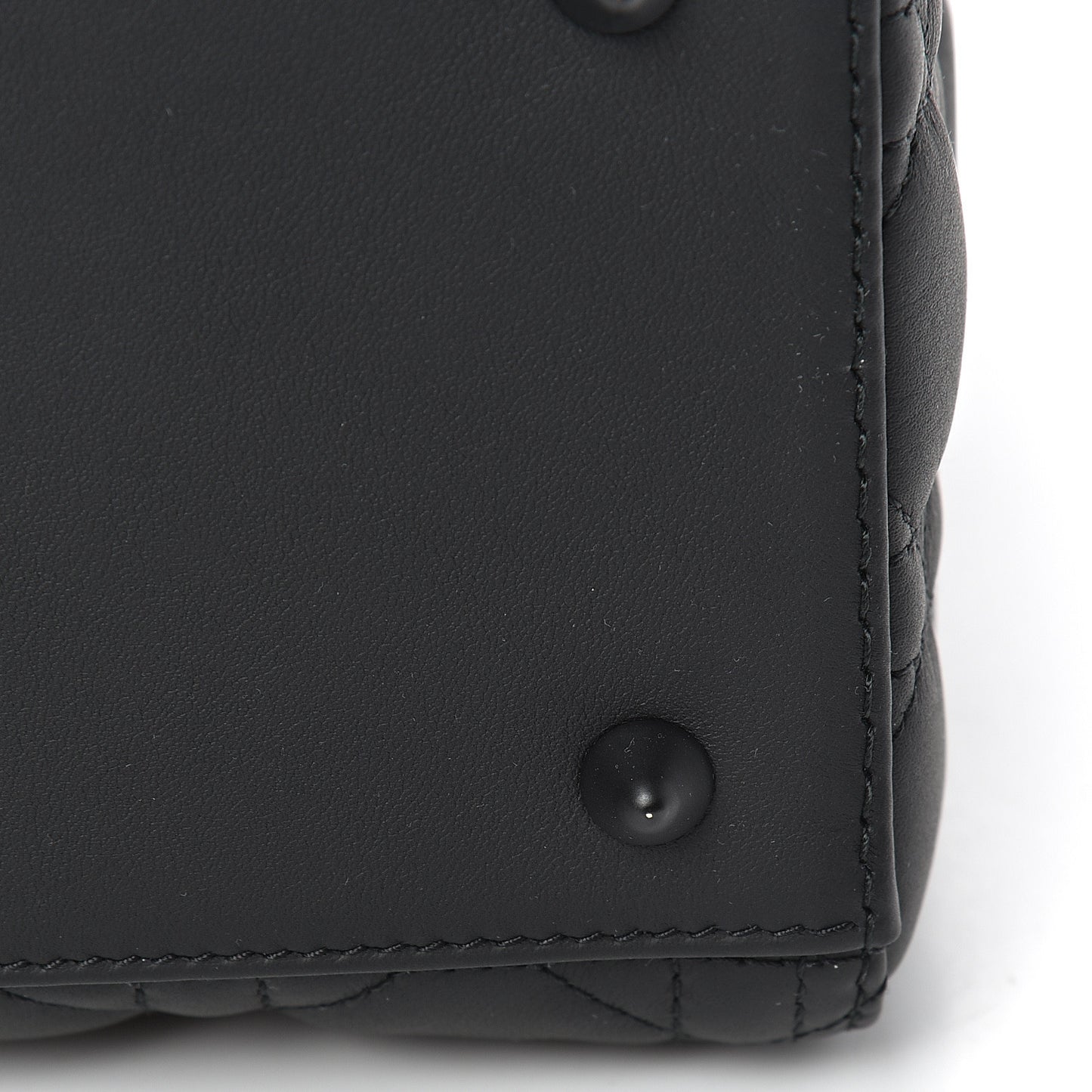 Ultra Matte Calfskin Cannage Medium Lady Dior Black
