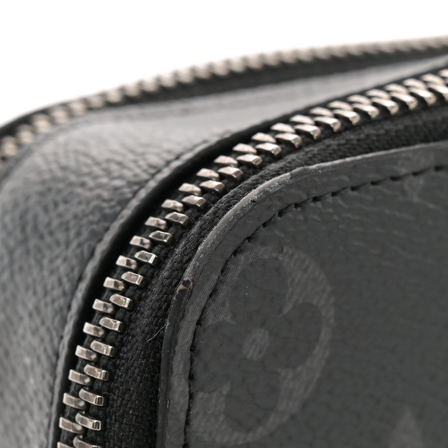 Monogram Eclipse Alpha Wearable Wallet