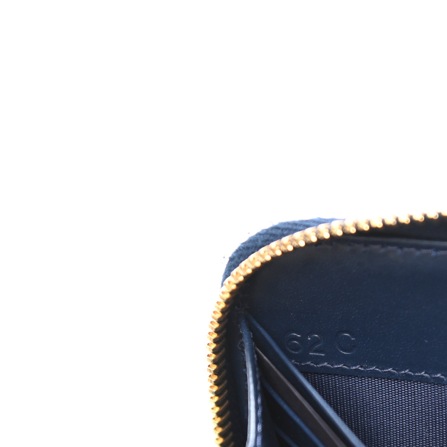 Vitello Move Zip Around Wallet Bluette