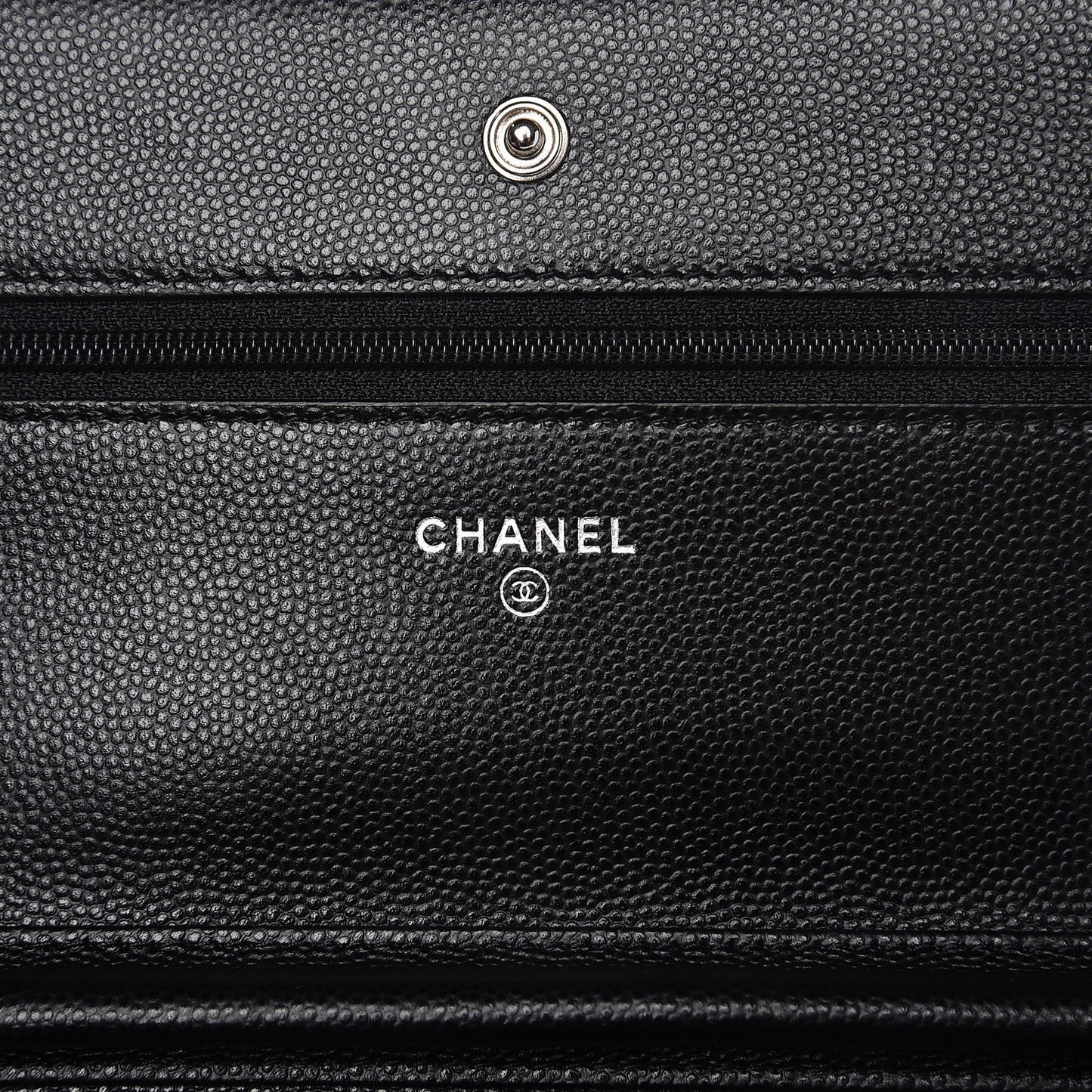 Caviar Chevron Quilted Wallet On Chain WOC Black