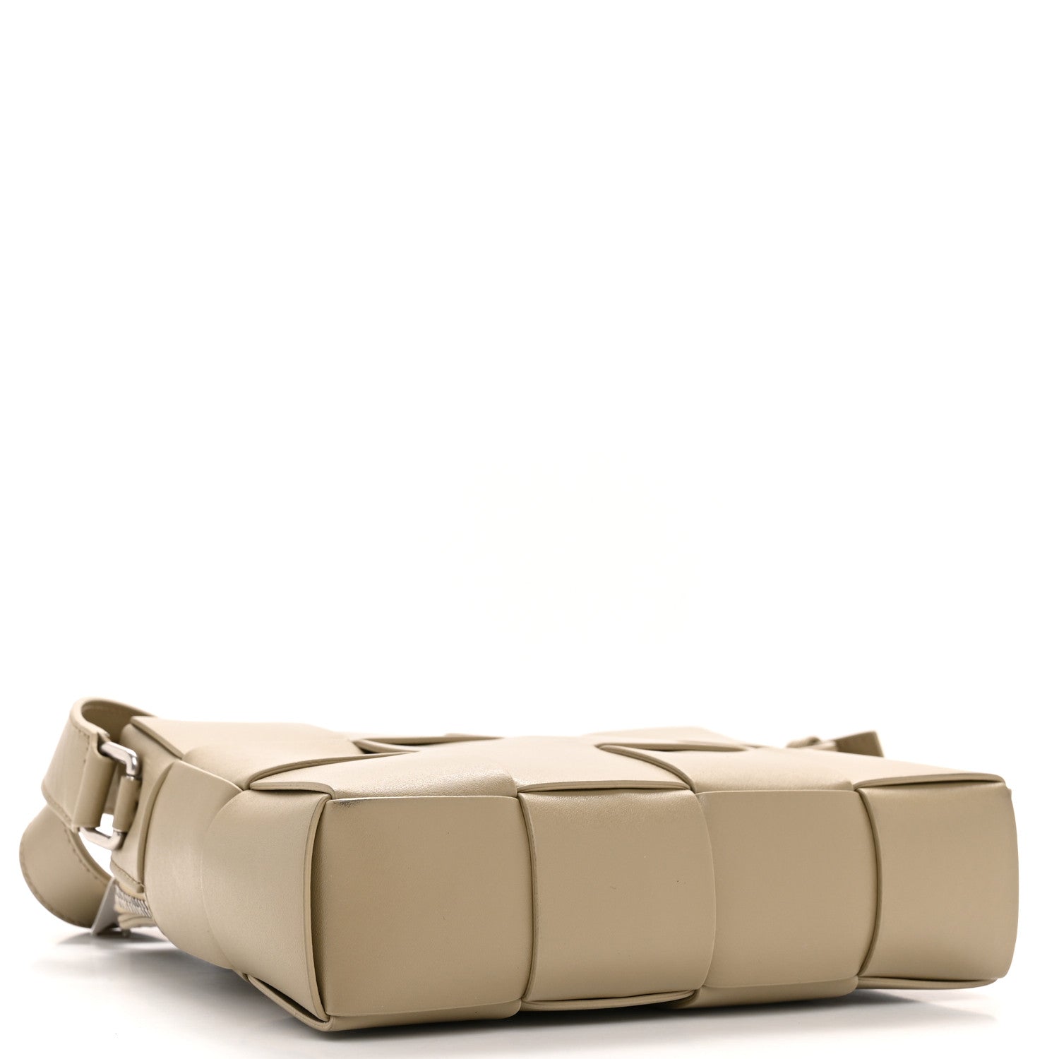 Bottega Veneta Lambskin Maxi Intrecciato Cassette Camera Bag Travertine 4 of 11