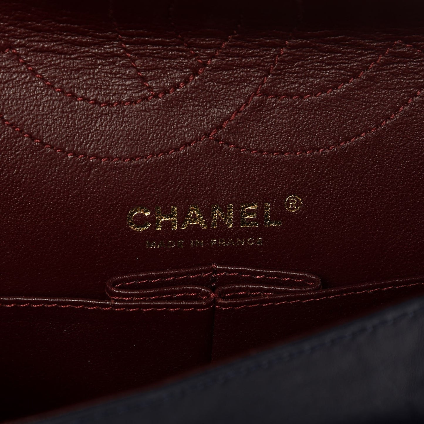 Distressed Patent Quilted 2.55 Reissue 226 Flap Navy