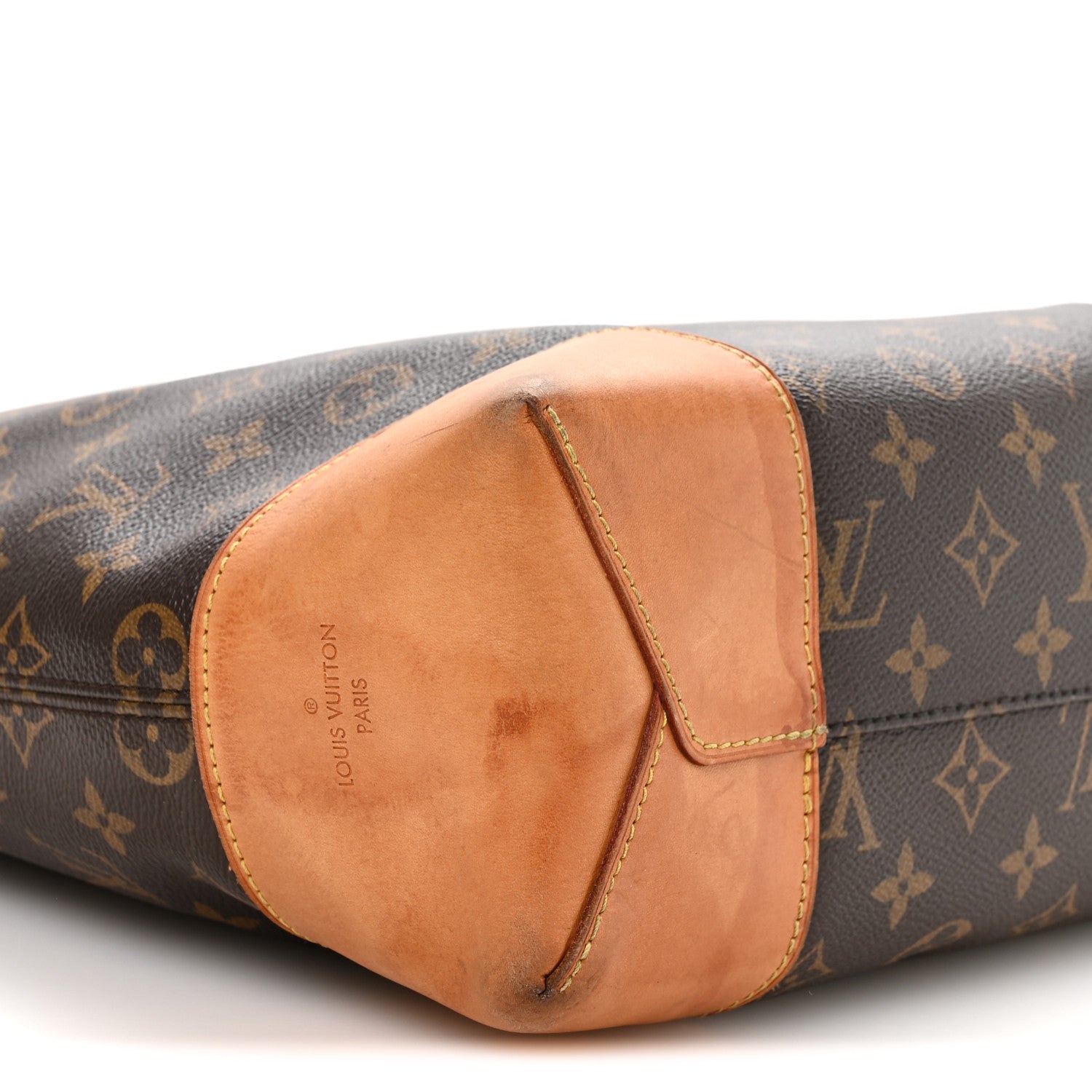 Louis Vuitton Monogram Berri MM 8 of 9