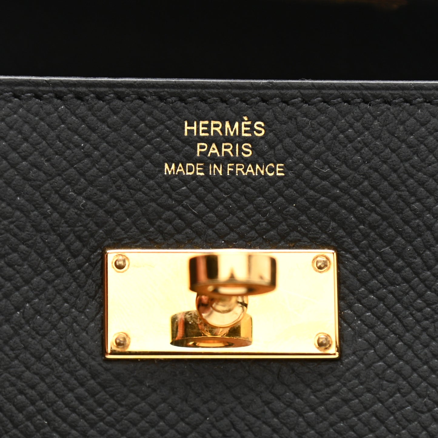 Epsom Kelly Wallet To Go Black