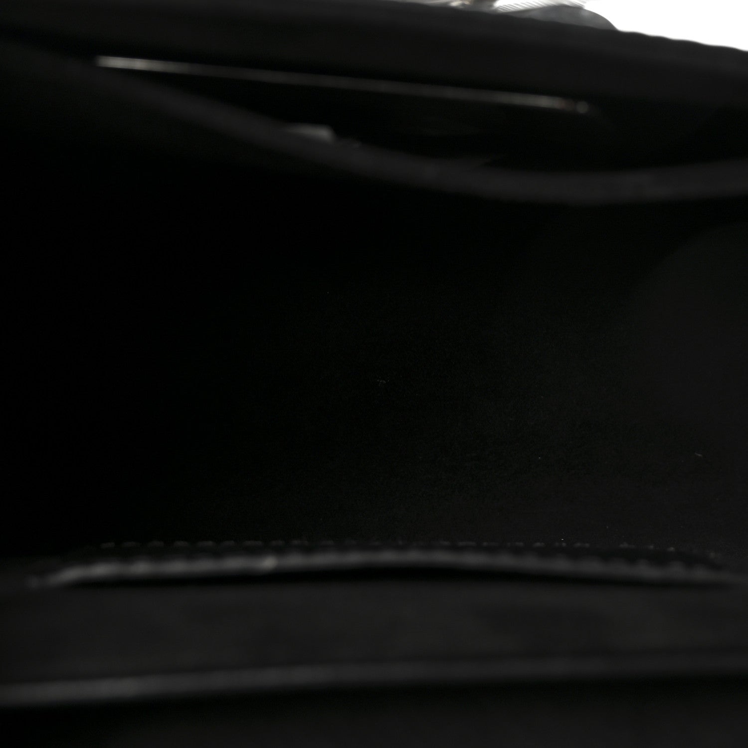 Louis Vuitton Epi Twist Shoulder Bag Black 5 of 9