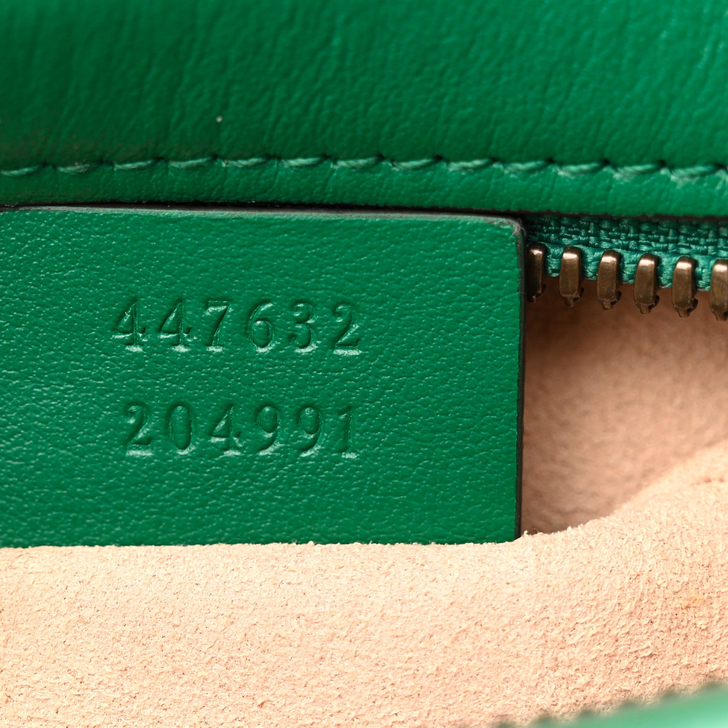 Calfskin Matelasse Small GG Marmont Chain Shoulder Bag Emerald Green