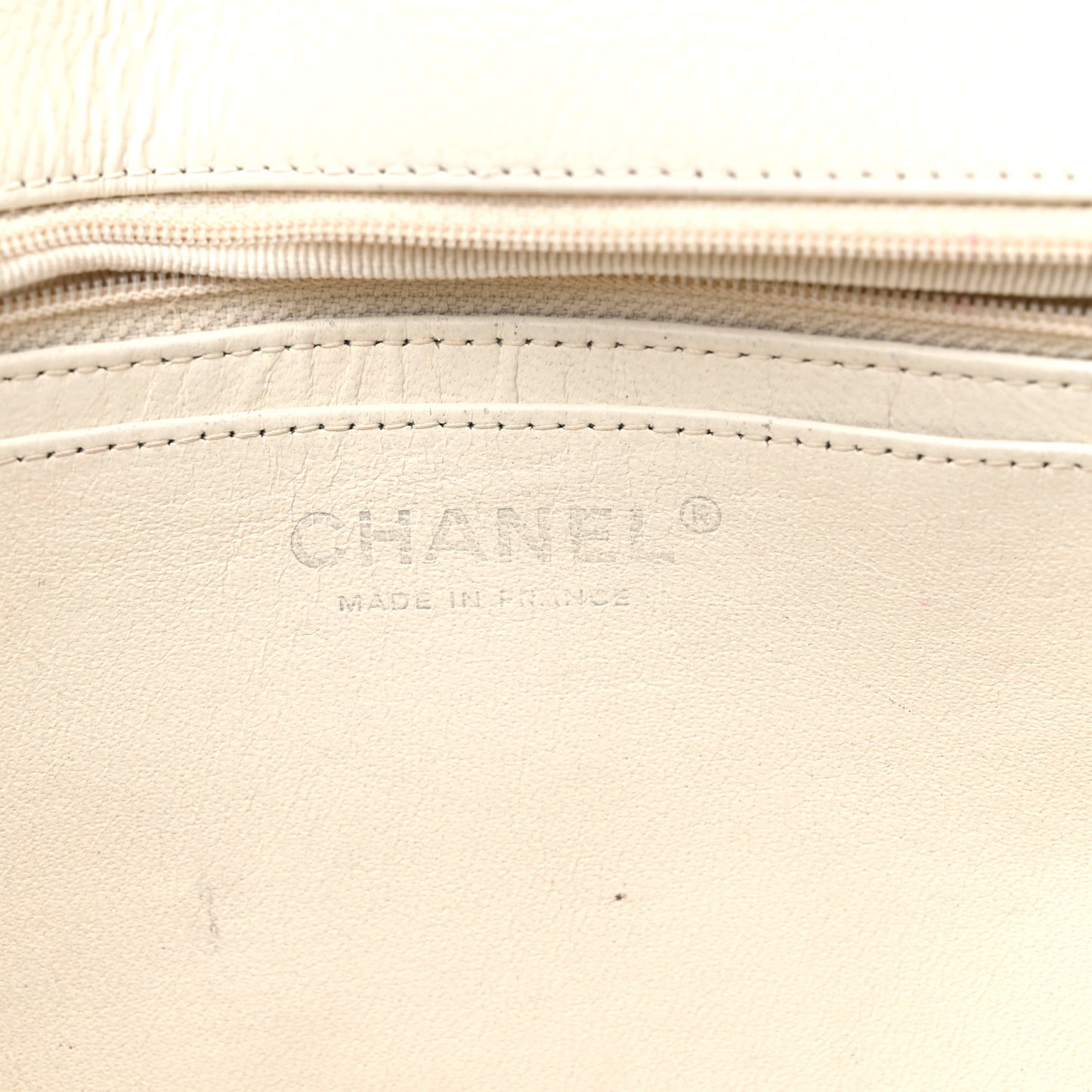 Caviar Quilted Jumbo Single Flap White