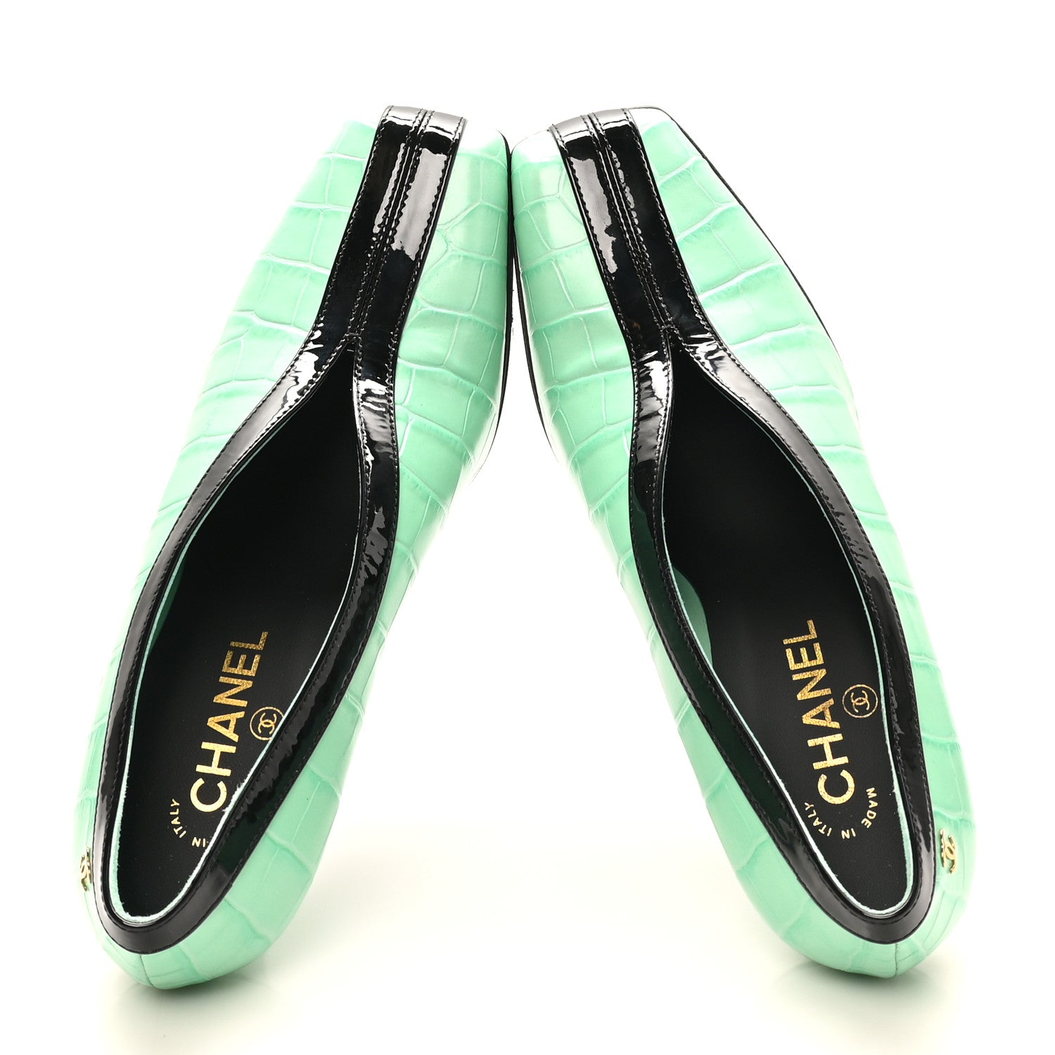 Chanel Crocodile Embossed Patent Calfskin Pumps 39.5 Green Black 2 of 10