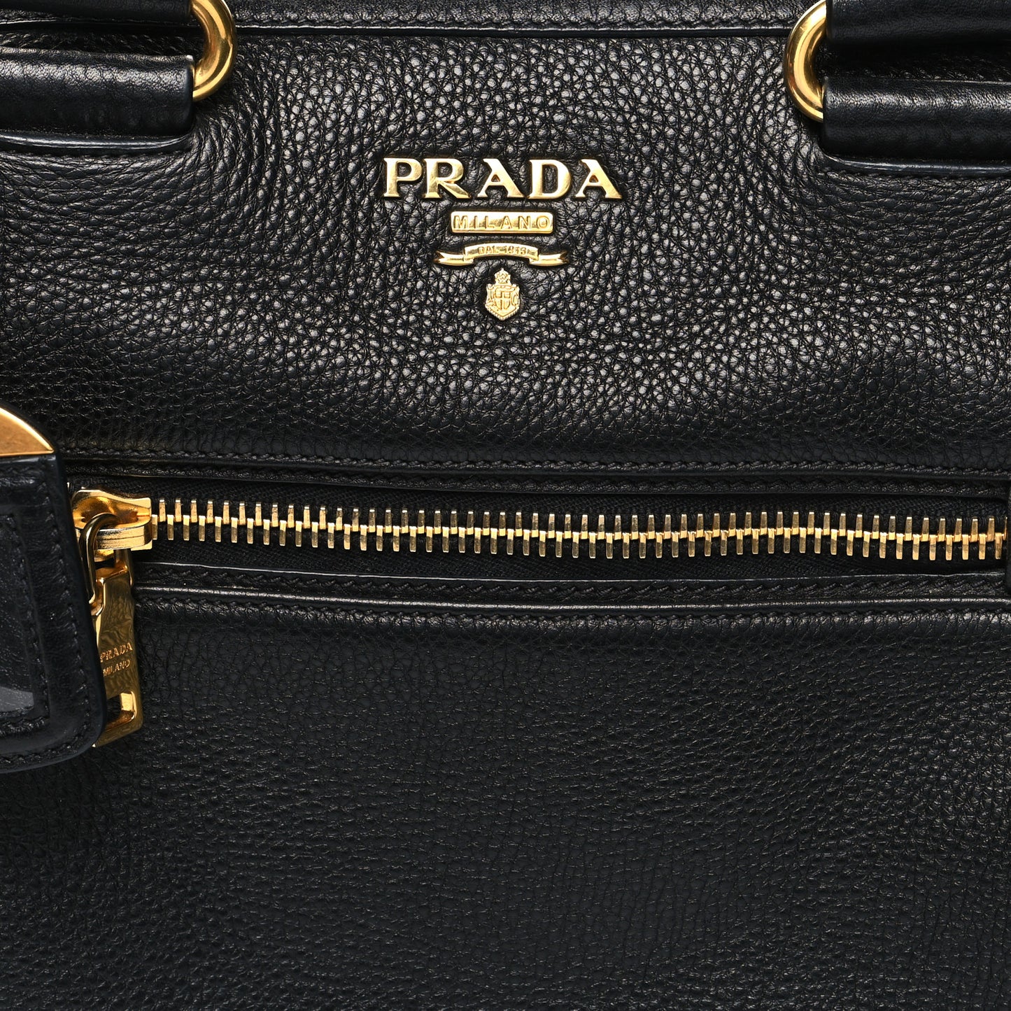 Vitello Daino Shopping Satchel Black
