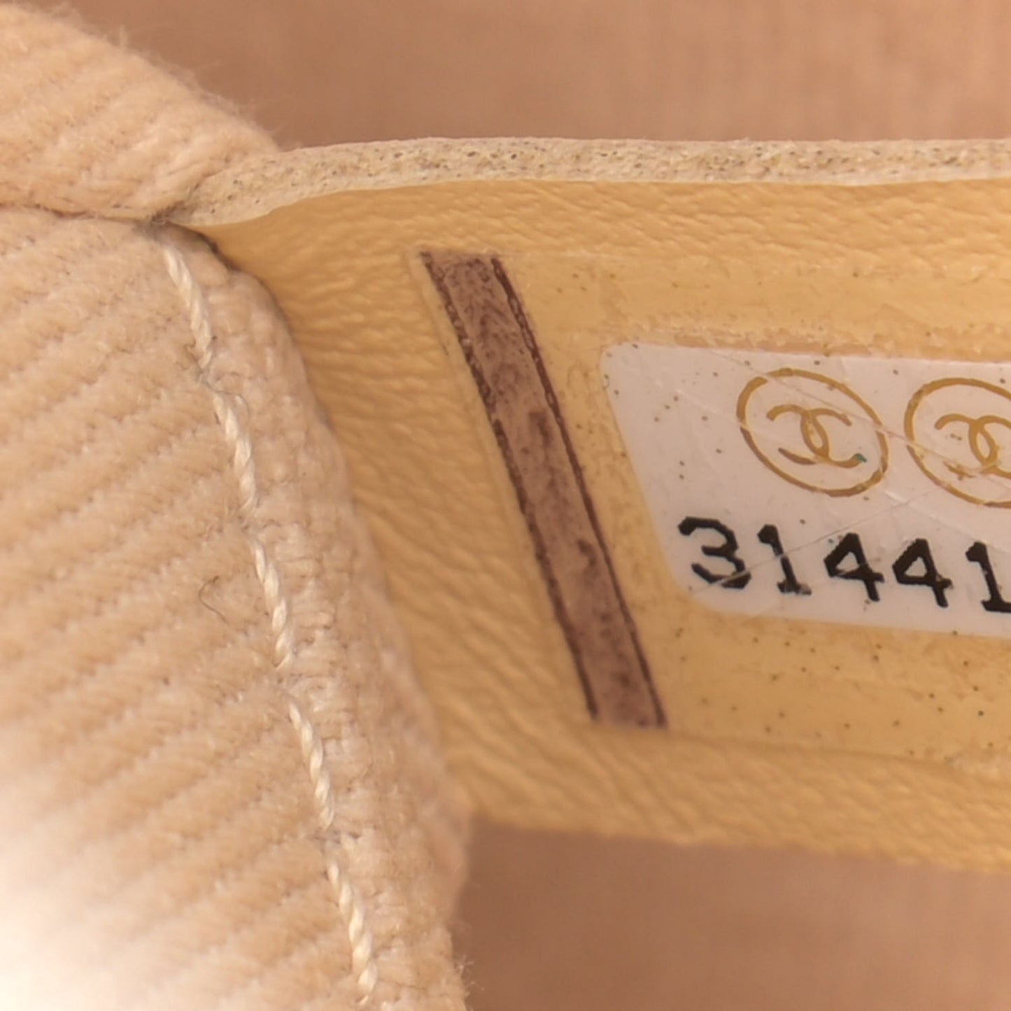 Lurex Boucle Small Deauville Tote Ivory