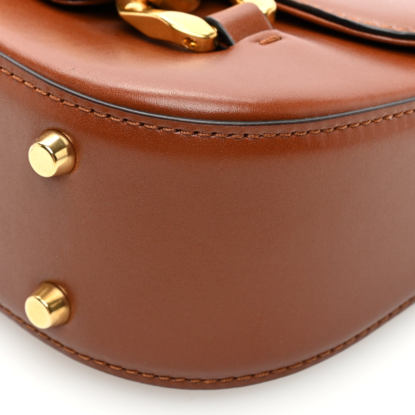 Calfskin Small Vlogo Chain Shoulder Bag Saddle Brown