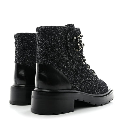 Chanel Tweed Lambskin Quilted Lace Up Combat Boots 41 Black Grey 4 of 9