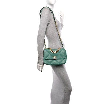 Chanel Lambskin Quilted Medium Chanel 19 Flap Green 2 of 11