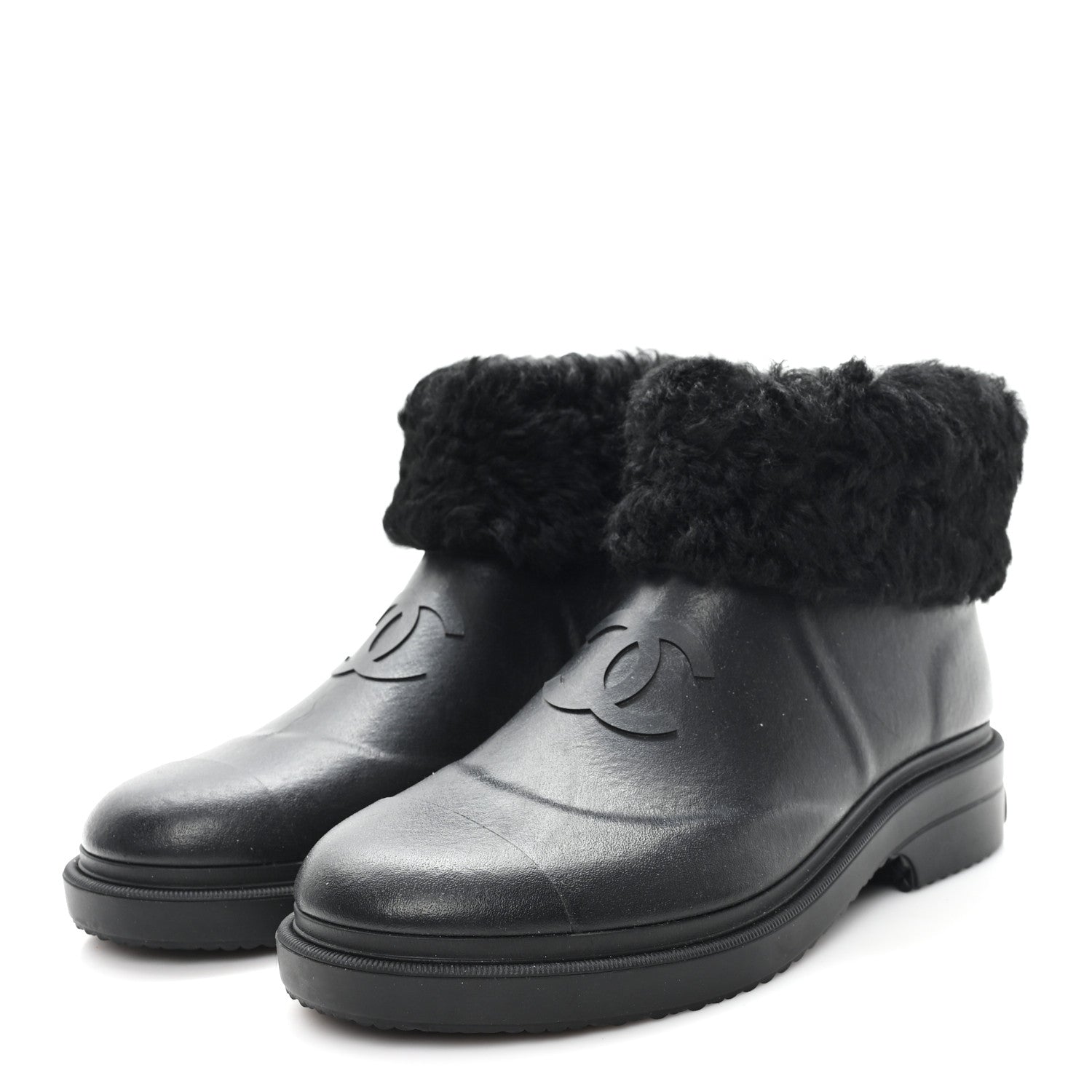 Chanel Caoutchouk Shearling CC Short Boots 4 of 9