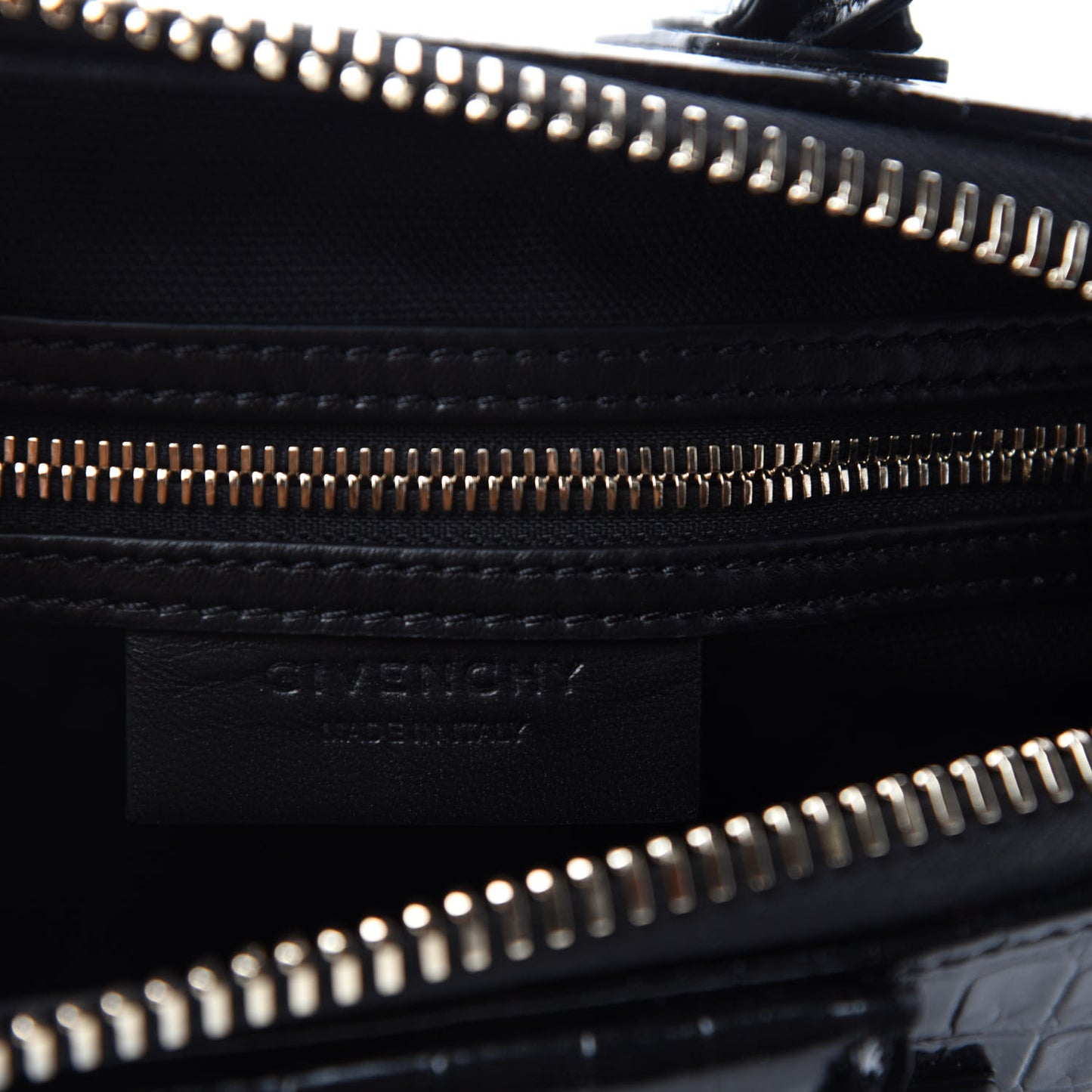 Calfskin Crocodile Embossed Mini Antigona Black