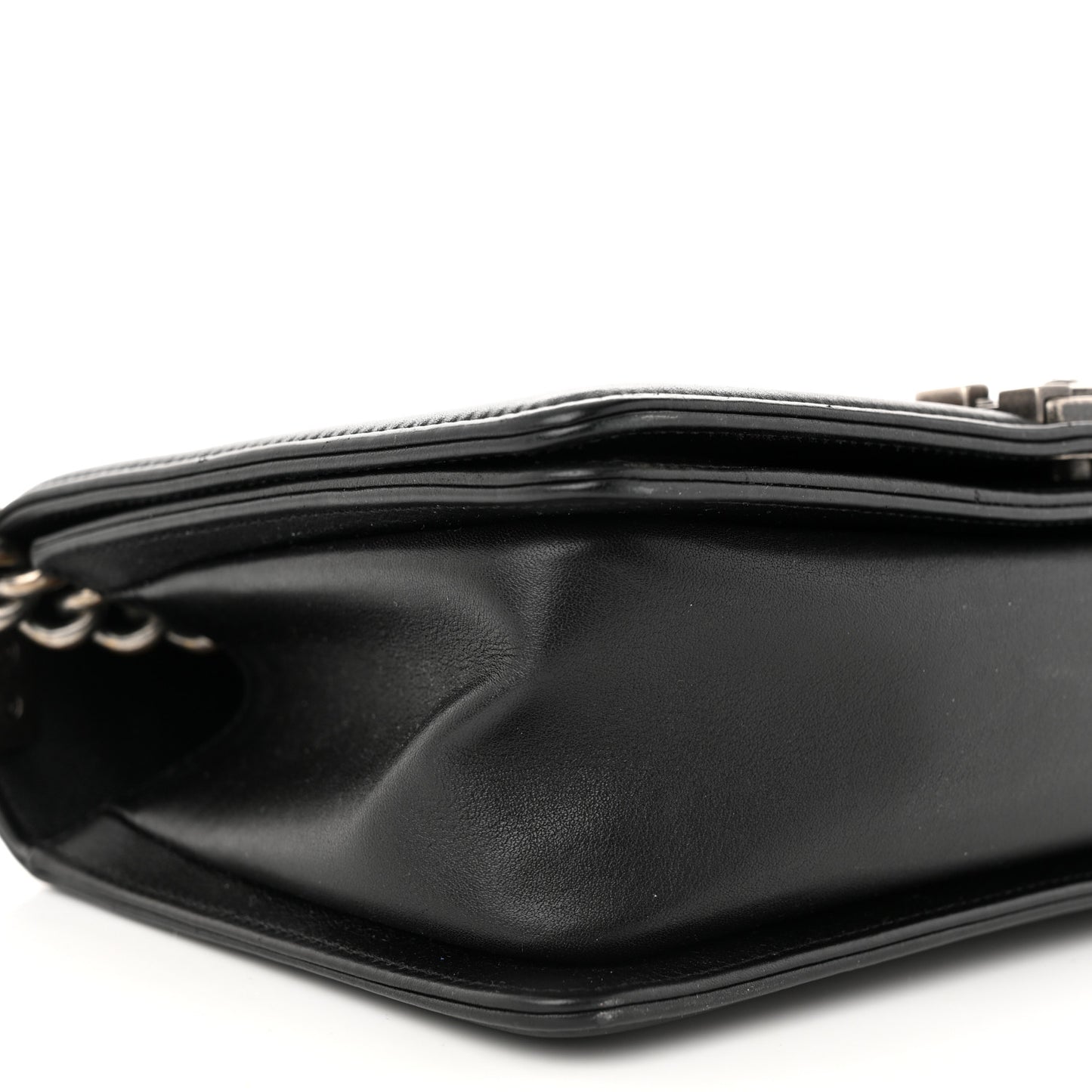 Calfskin Chevron Quilted Medium Boy Flap Black