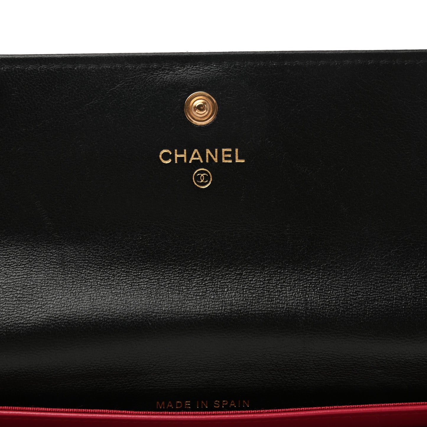 Lambskin Quilted Chanel 19 Flap Wallet Black